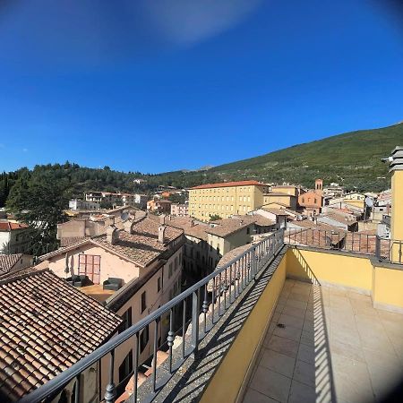 Casa Vacanze Onelia Villa Gualdo Tadino Buitenkant foto